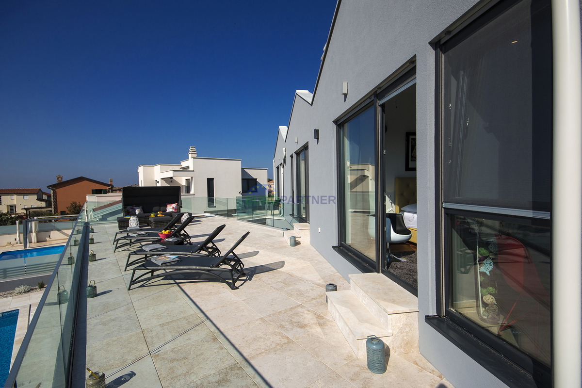 Unica villa di design, nei dintorni di Poreč