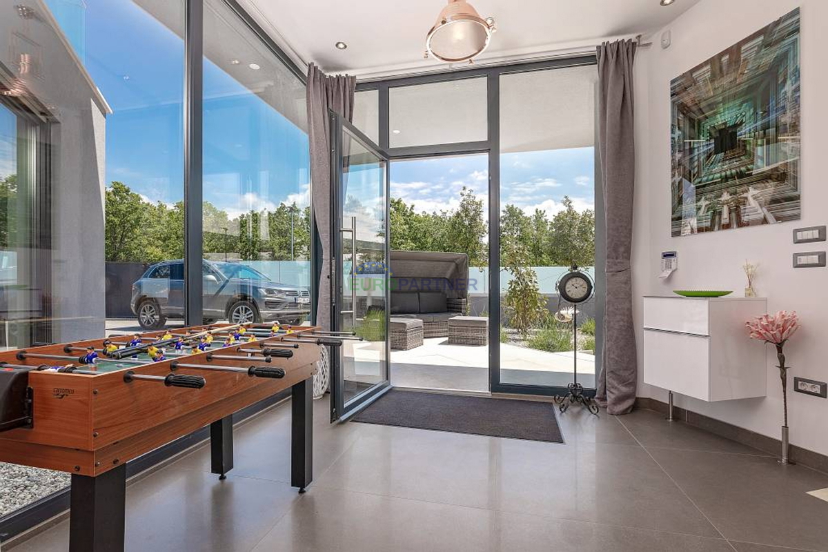 Unica villa di design, nei dintorni di Poreč
