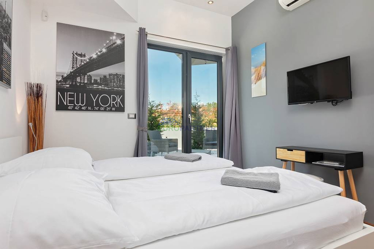 Unica villa di design, nei dintorni di Poreč