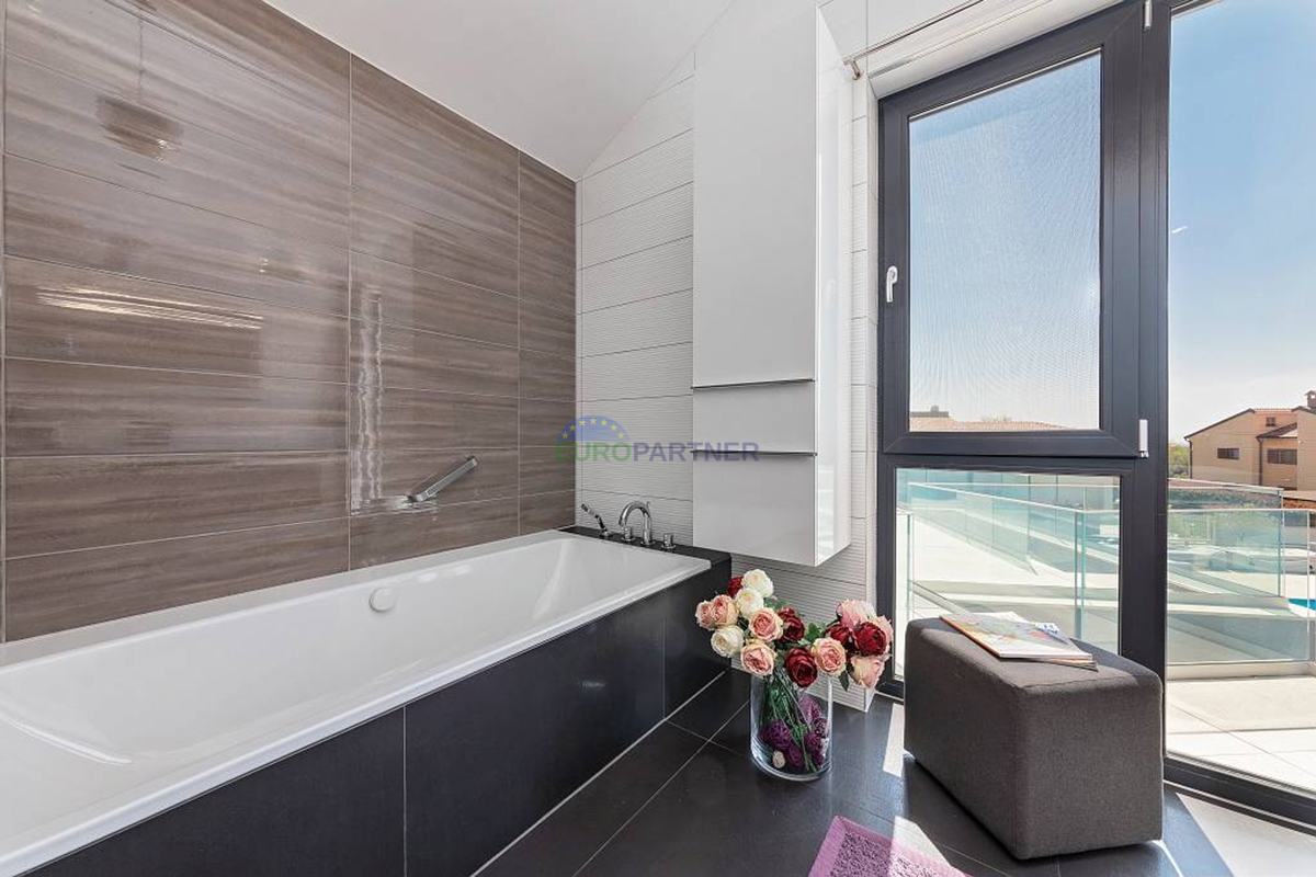 Unica villa di design, nei dintorni di Poreč