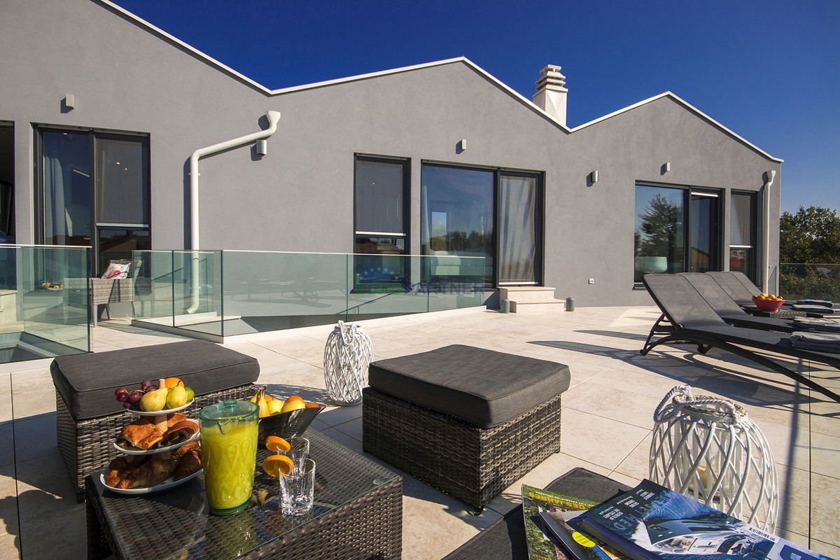 Unica villa di design, nei dintorni di Poreč