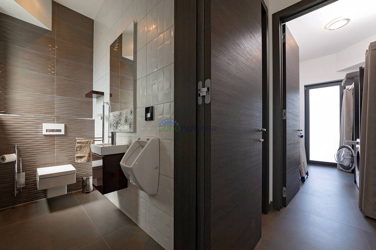 Unica villa di design, nei dintorni di Poreč