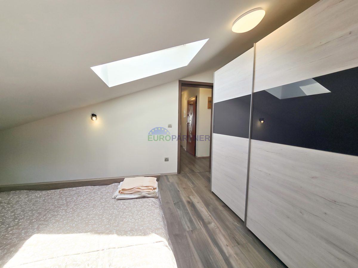 Appartamento con garage e cantina, Vabriga, mare 800m