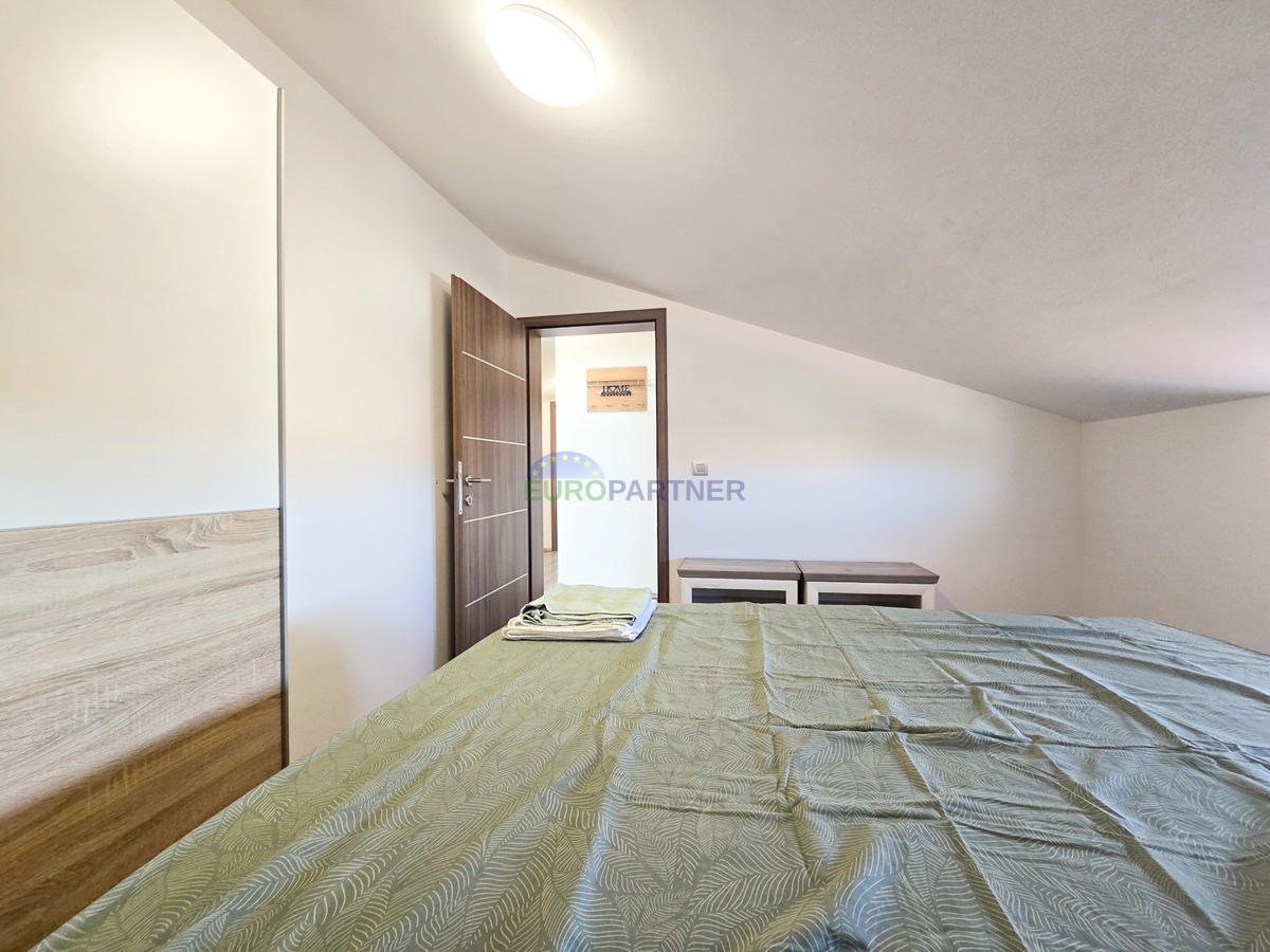 Appartamento con garage e cantina, Vabriga, mare 800m