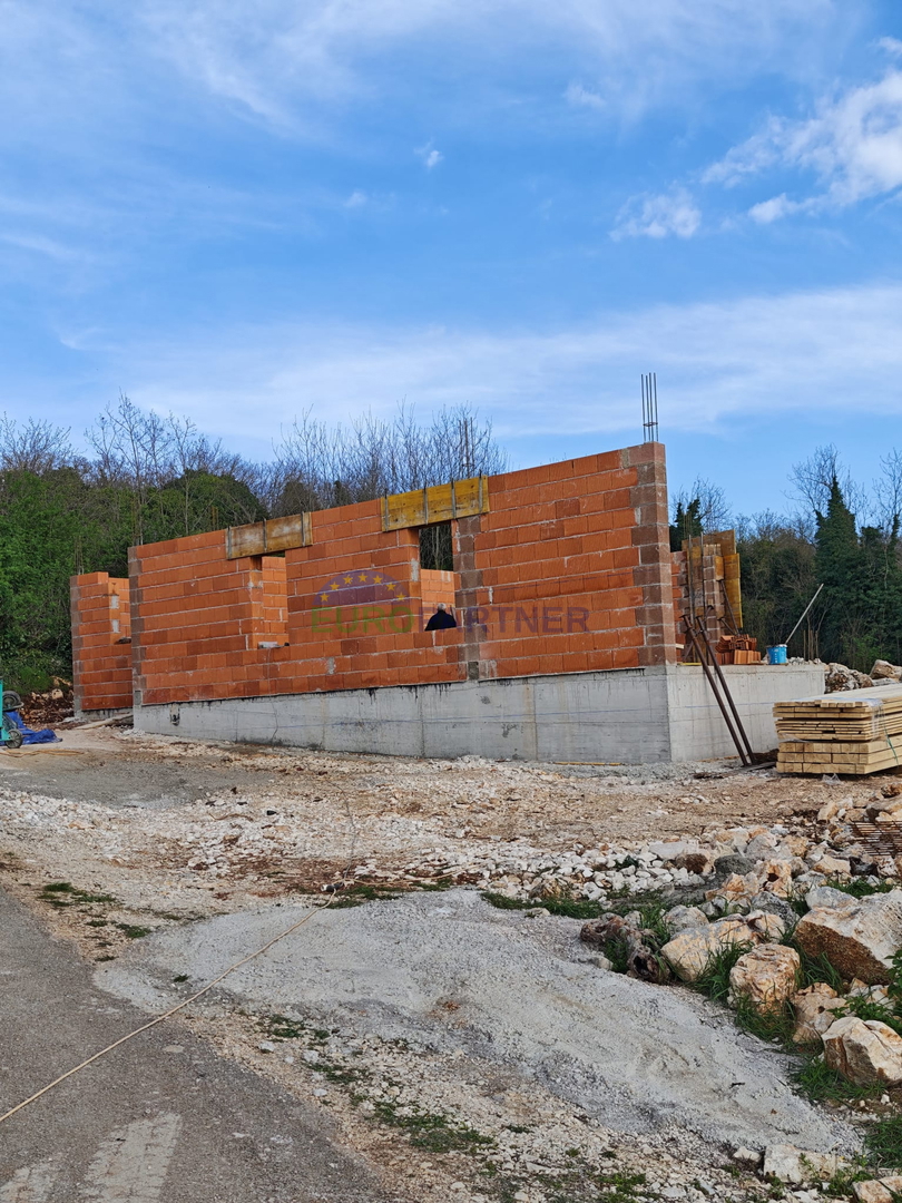 Istria, villa circondata dalla natura con vista mare