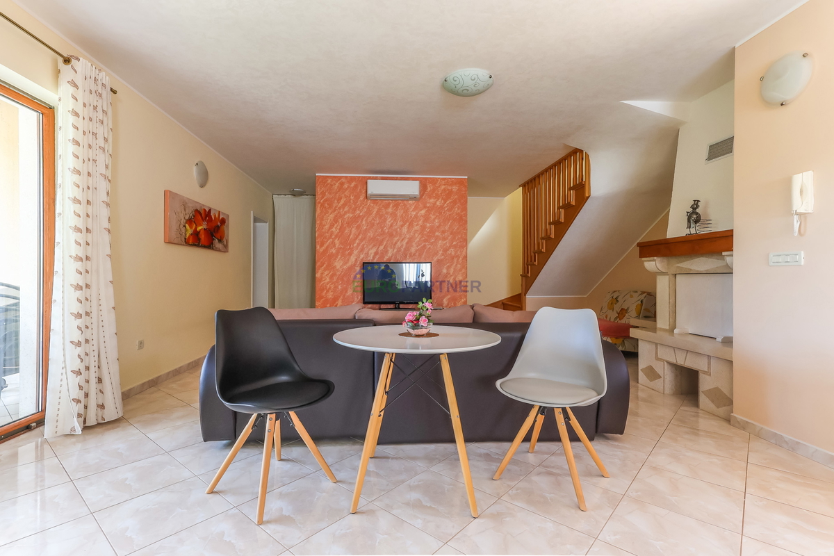 Casa mediterranea con piscina, a 12 km da Poreč