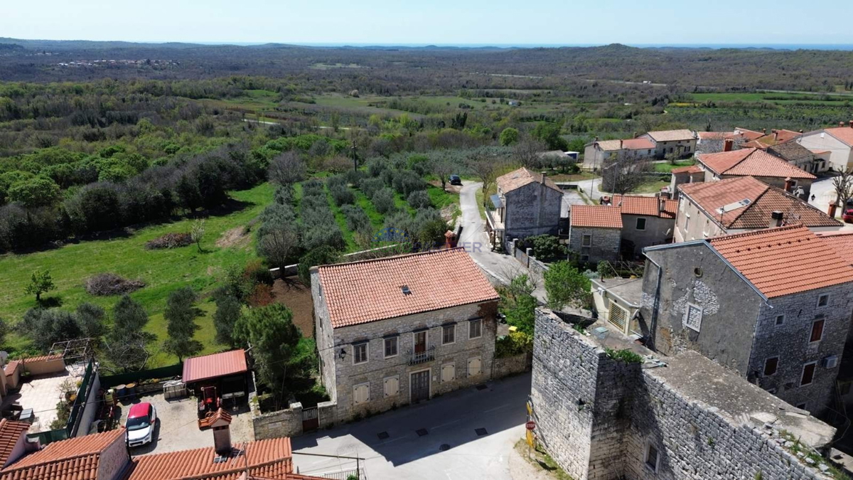 Casa indipendente da ristrutturare, Sveti Lovreč
