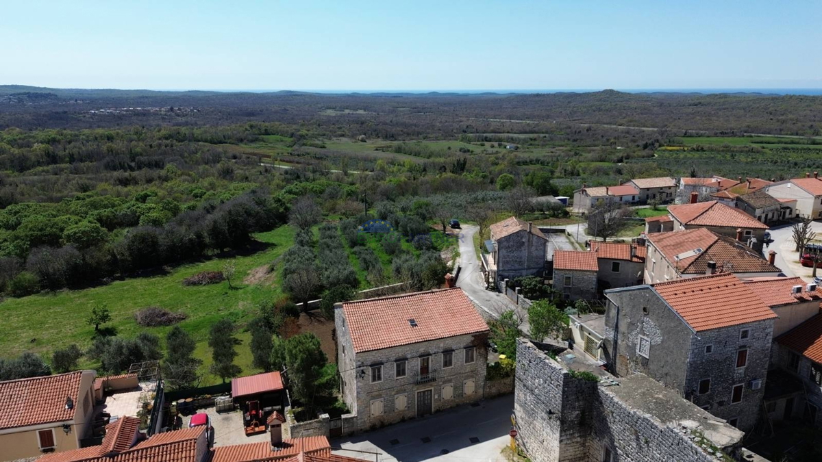 Casa indipendente da ristrutturare, Sveti Lovreč
