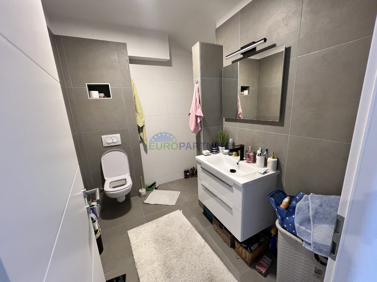 Istria, Novigrad, bellissima casa a schiera con vista mare