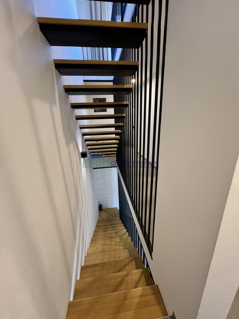 Istria, Novigrad, bellissima casa a schiera con vista mare