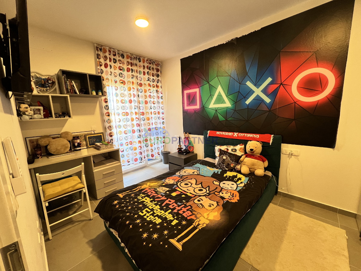 Istria, Novigrad, bellissima casa a schiera con vista mare