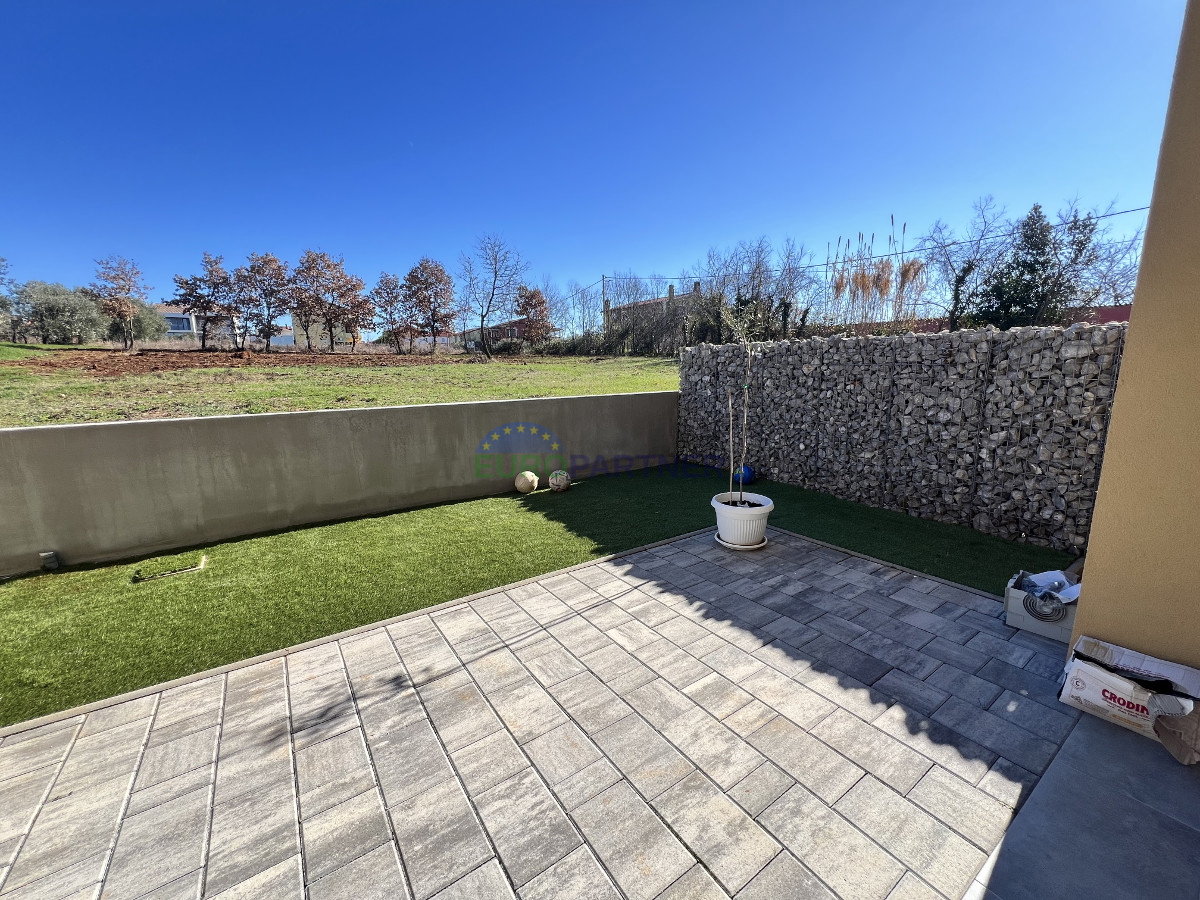 Istria, Novigrad, bellissima casa a schiera con vista mare