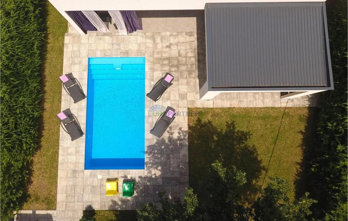 Istra, Vodnjan, moderna e bellissima villetta a piano terra con piscina
