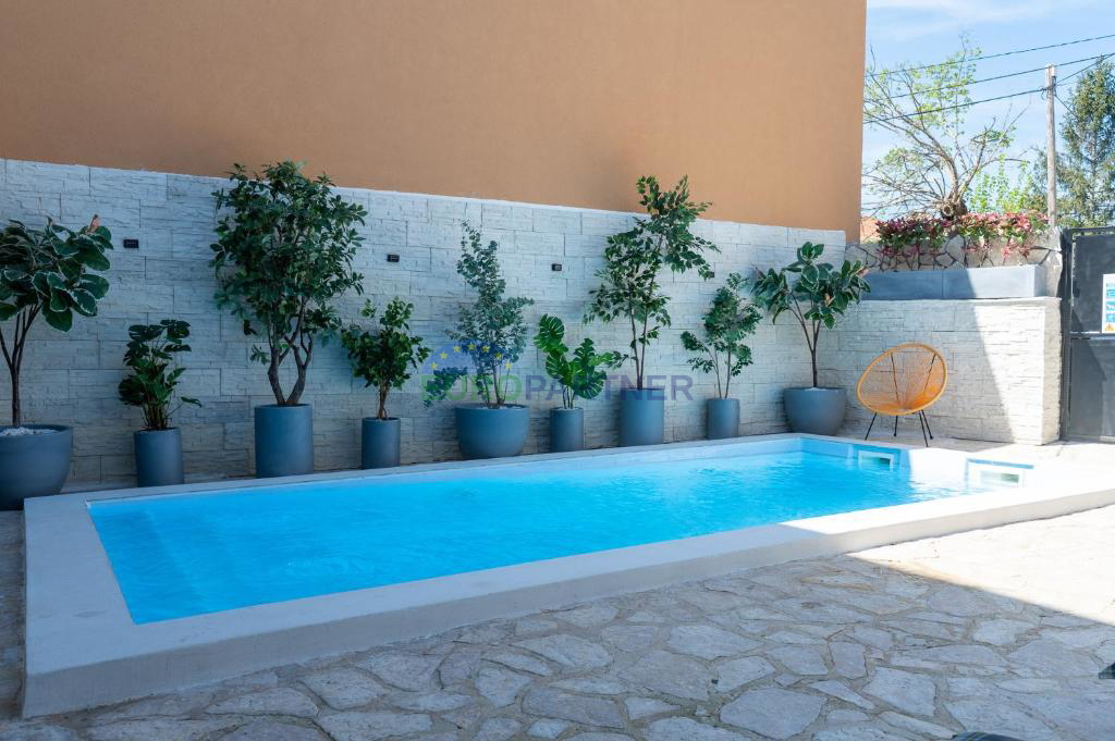 Casa in pietra ristrutturata in Istria con piscina – 3 km da Parenzo