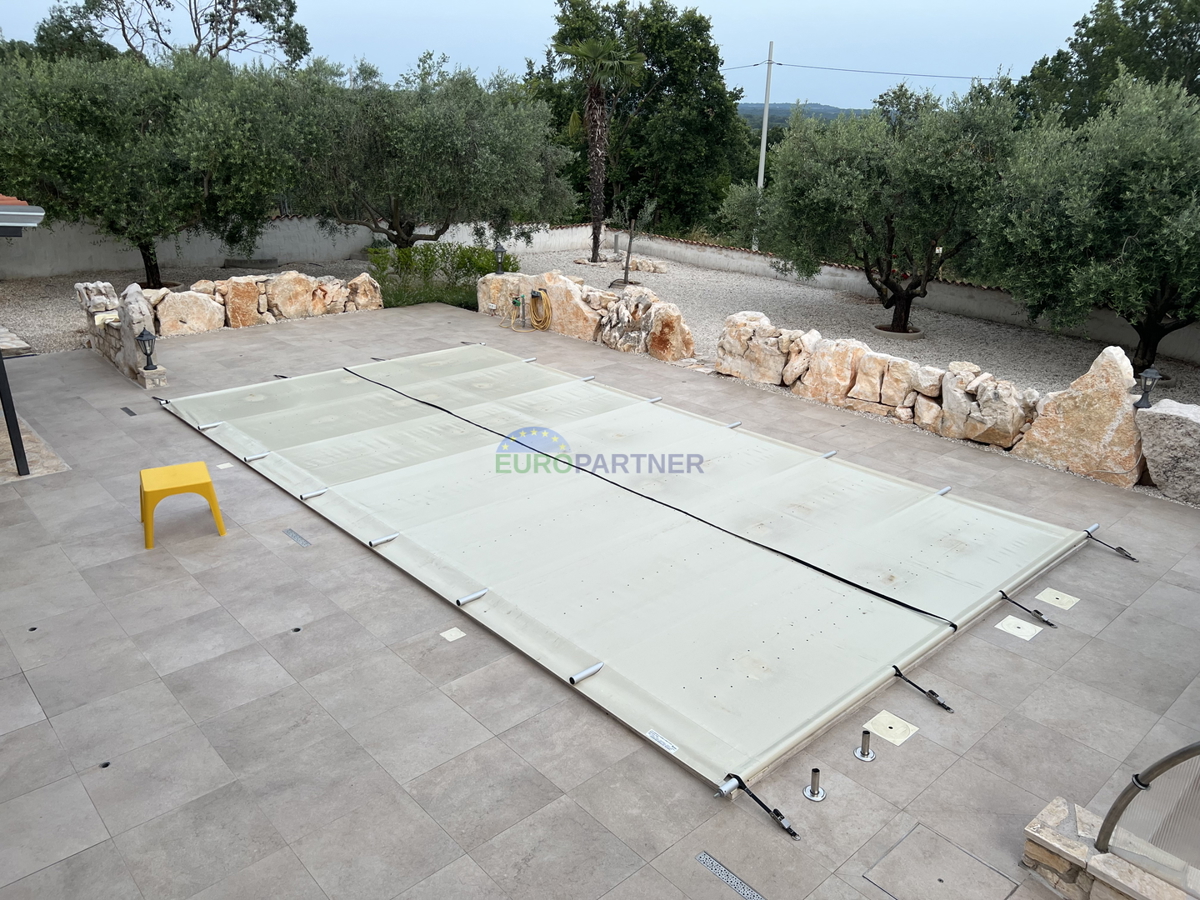 Villa indipendente con appartamento aggiuntivo e vista mare, Poreč, Istria