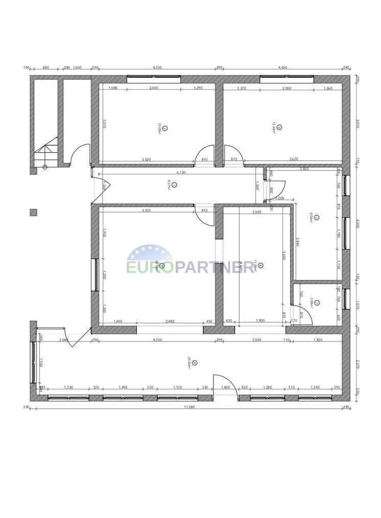 Casa con giardino di 3200 m2! Parenzo, a 5 km dal mare
