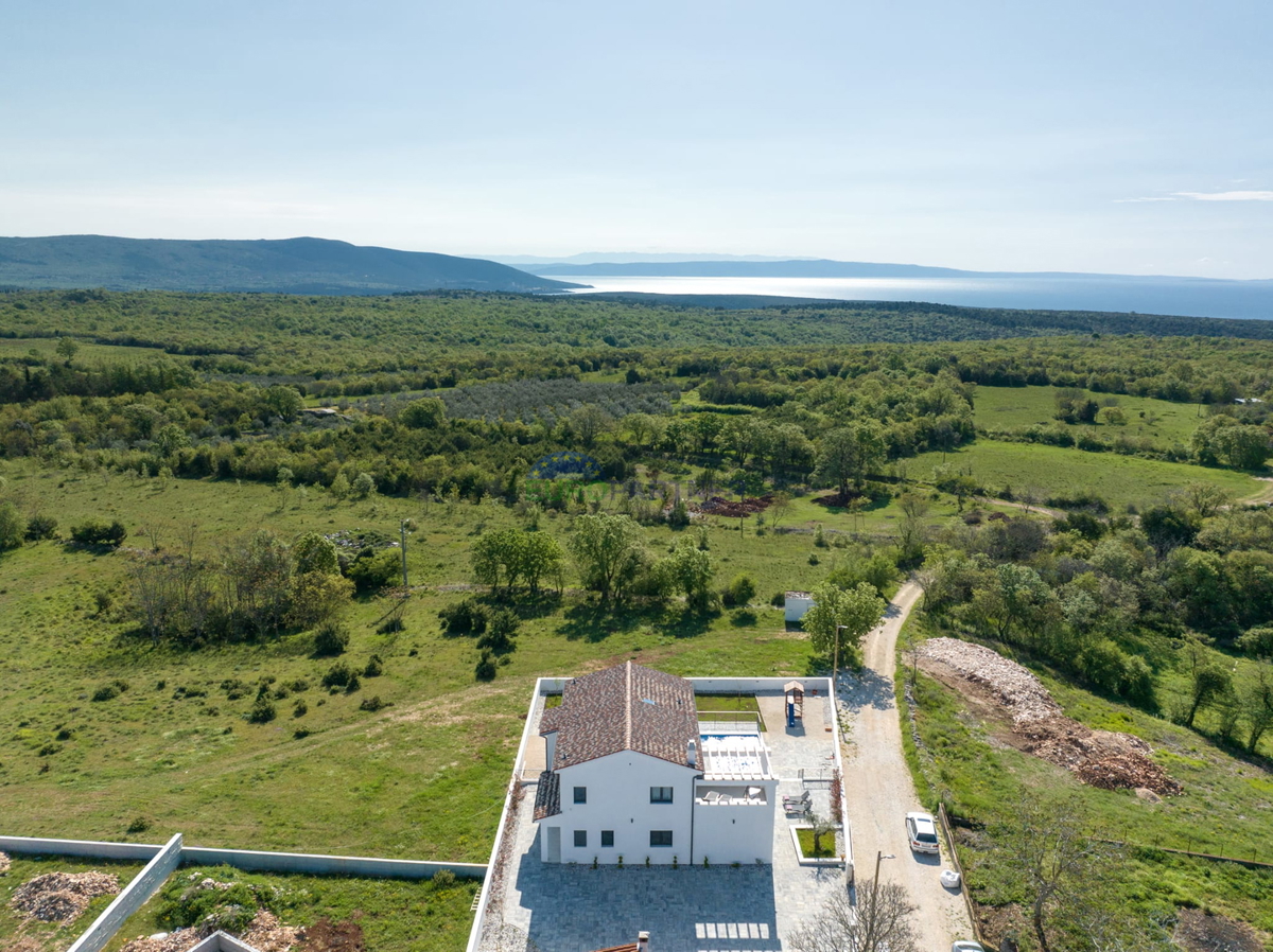 Villa moderna con vista mare, Marčana