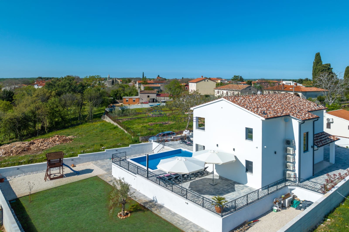 Villa moderna con vista mare, Marčana