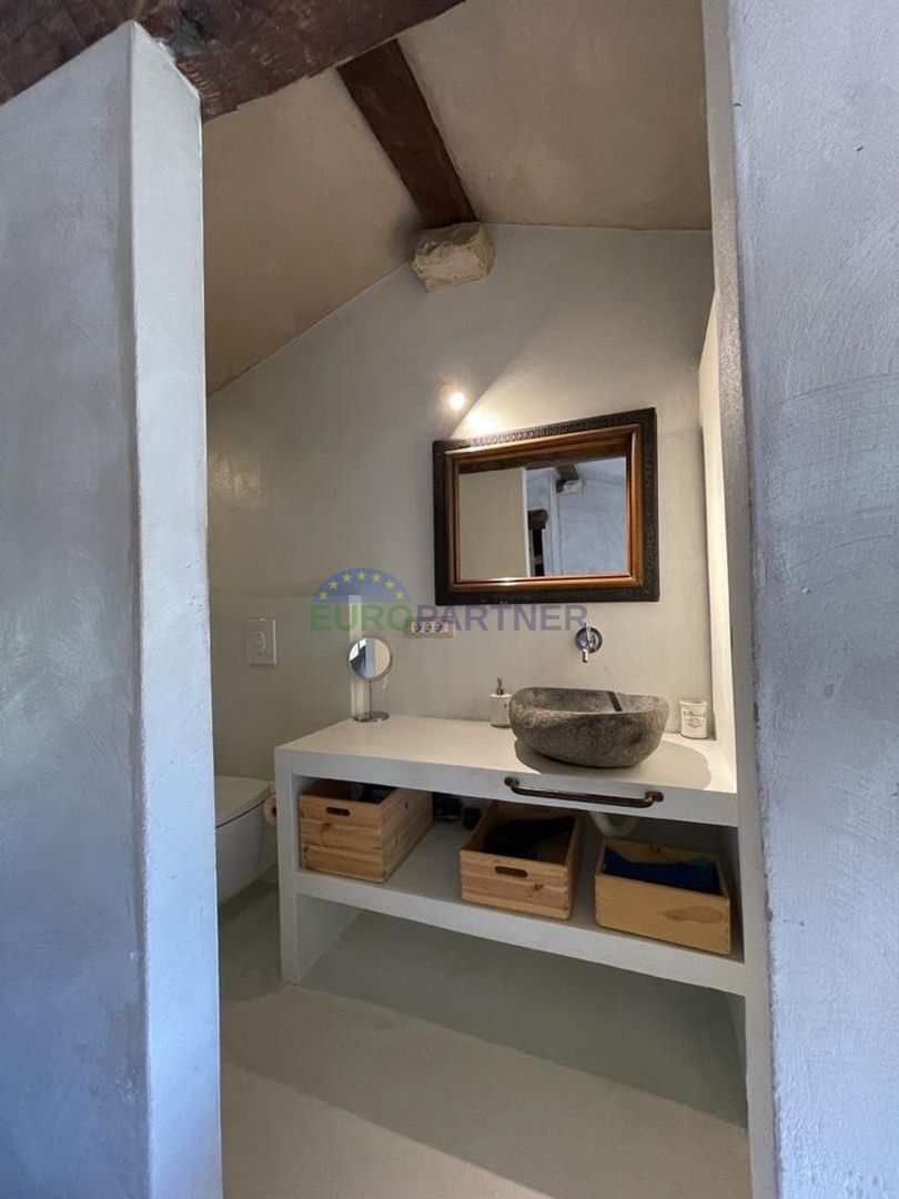 Istria, Motovun, bellissima casa in pietra di design nel cuore dell&apos;Istria