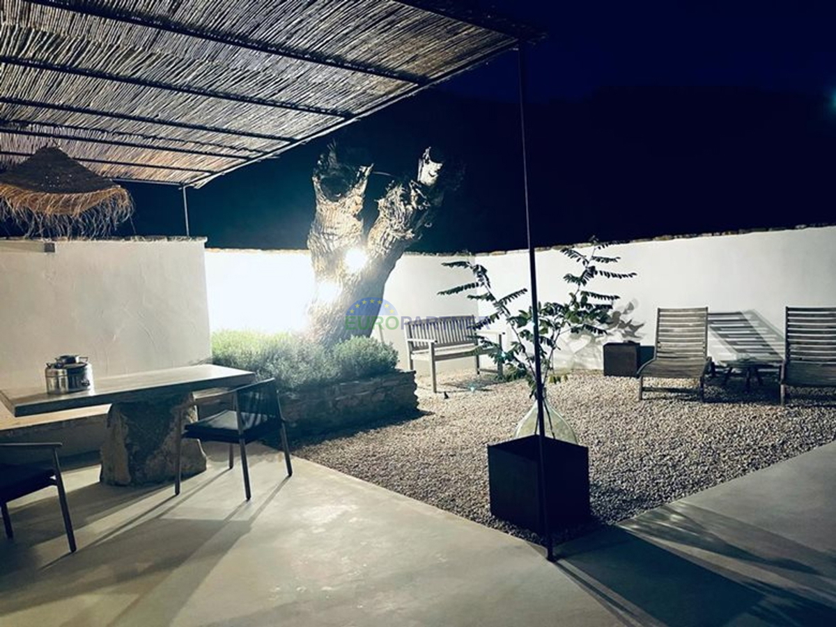 Istria, Motovun, bellissima casa in pietra di design nel cuore dell&apos;Istria