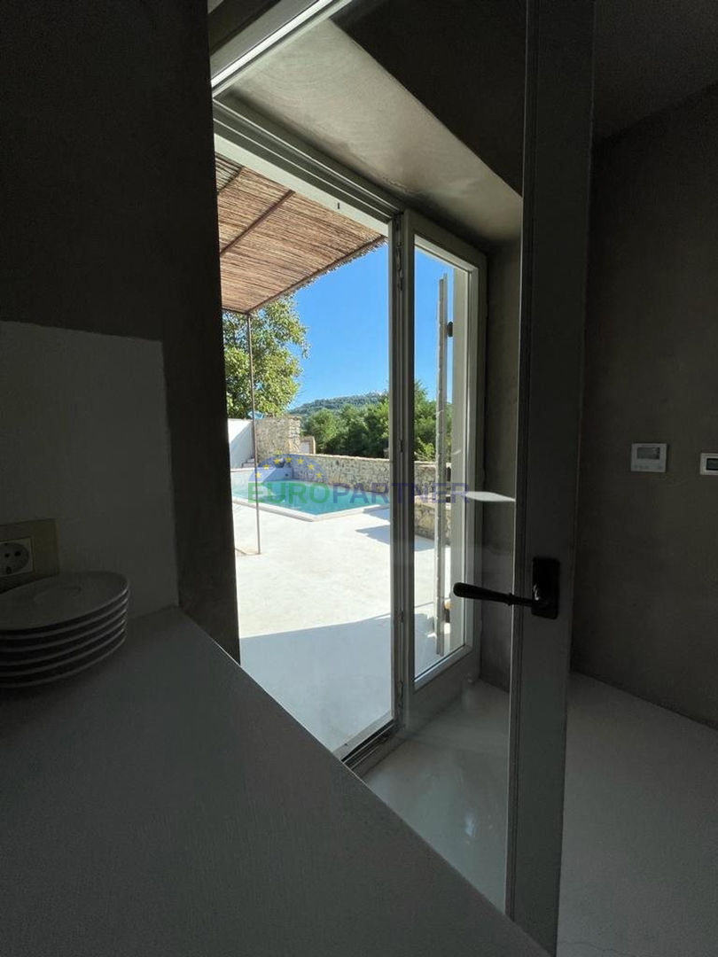 Istria, Motovun, bellissima casa in pietra di design nel cuore dell&apos;Istria