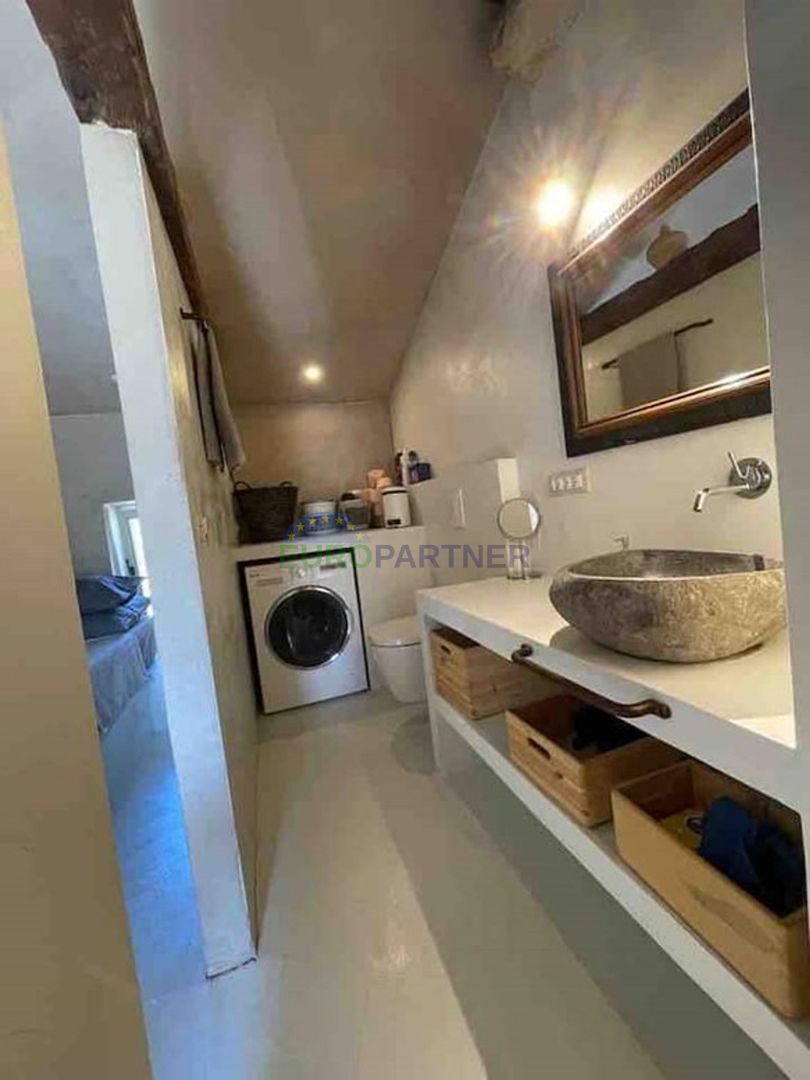 Istria, Motovun, bellissima casa in pietra di design nel cuore dell&apos;Istria