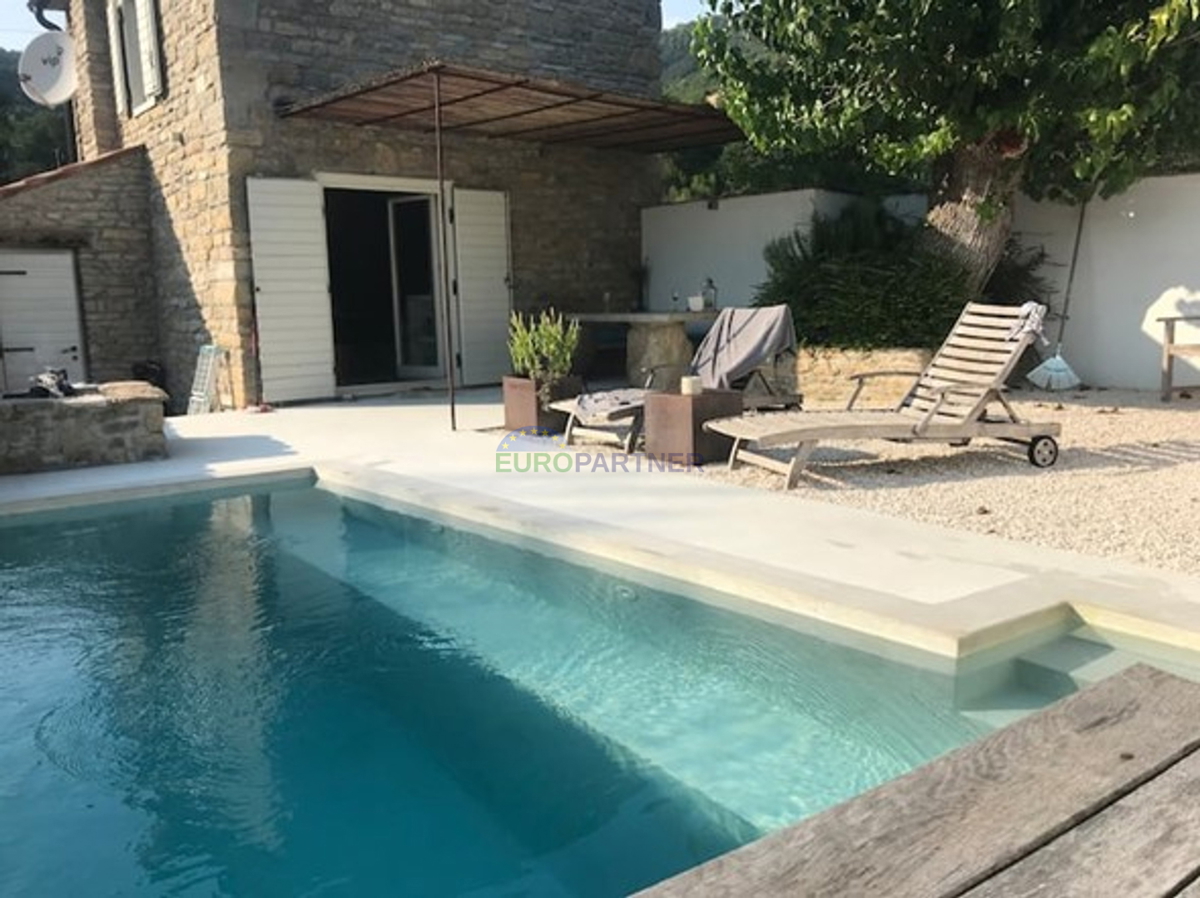 Istria, Motovun, bellissima casa in pietra di design nel cuore dell&apos;Istria