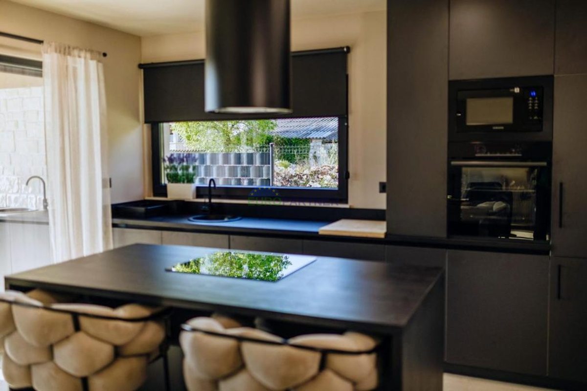 Istria, una bellissima villa a Tar vicino al mare