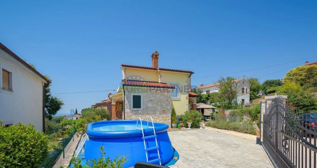 Casa con vista mare, zona Parenzo