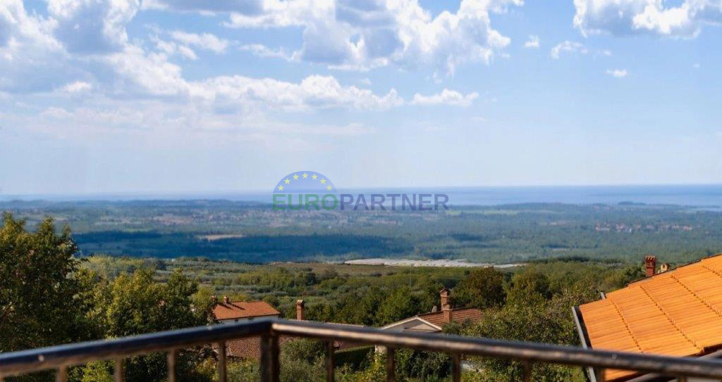 Casa con vista mare, zona Parenzo