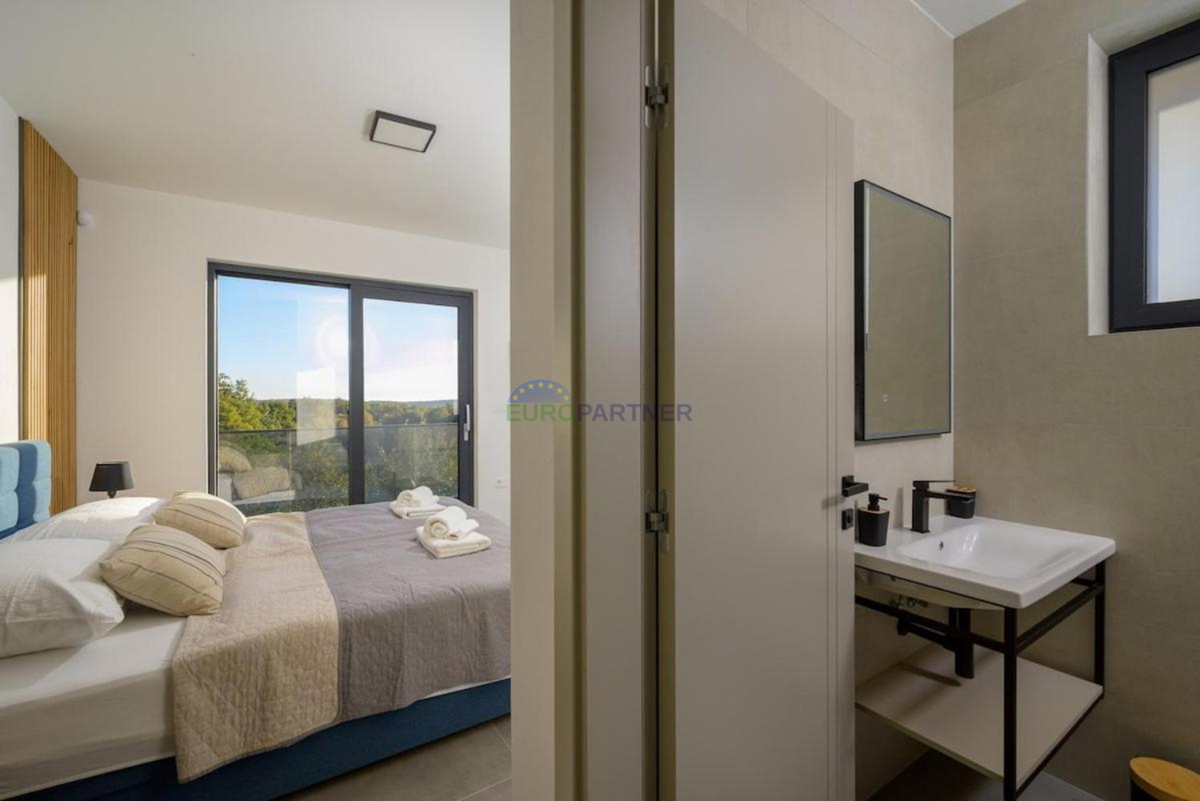 Istria, Kanfanar, villa di lusso con piscina