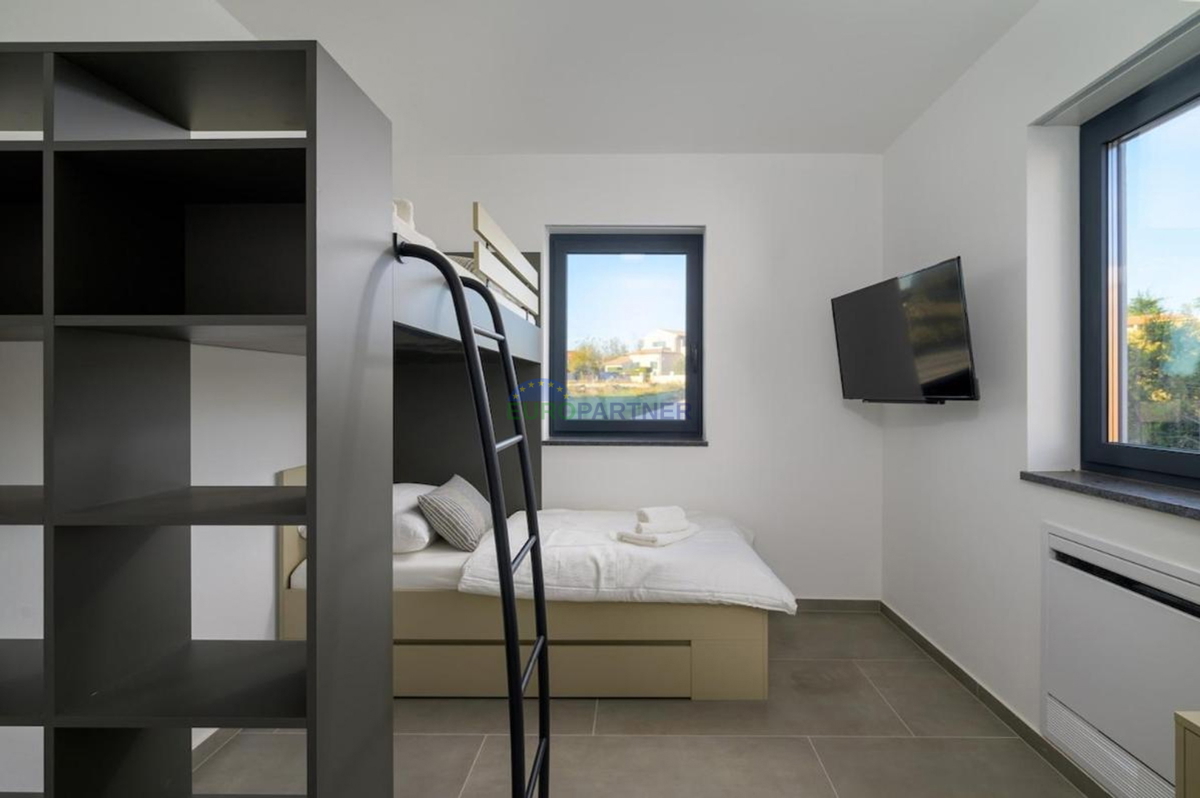 Istria, Kanfanar, villa di lusso con piscina