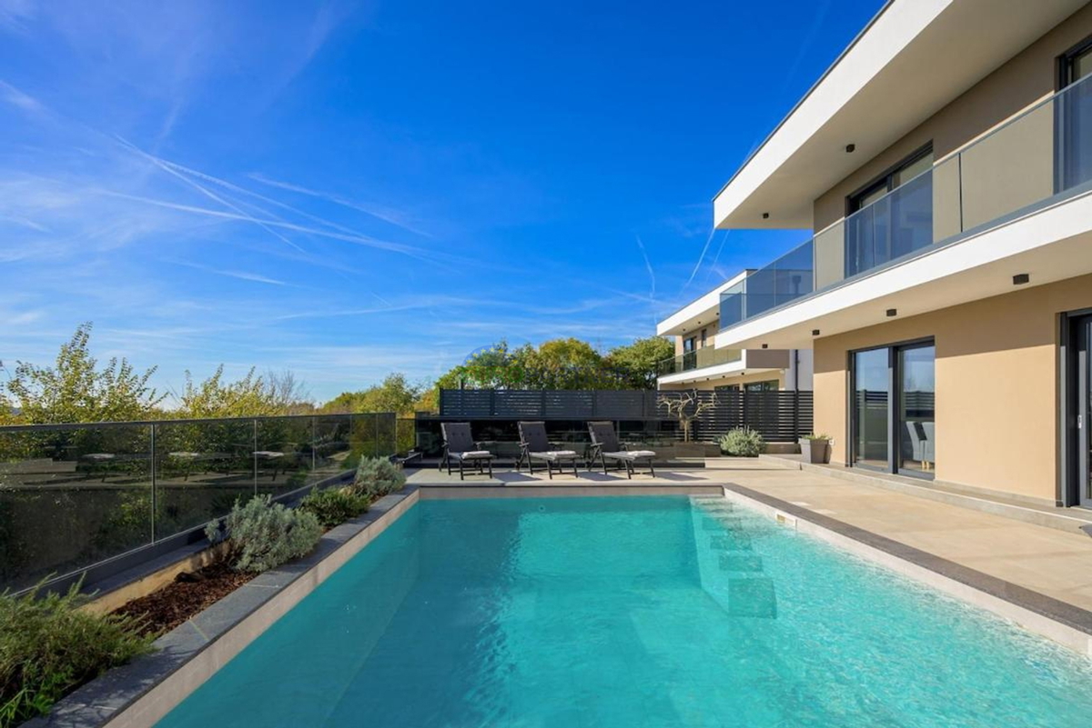 Istria, Kanfanar, villa di lusso con piscina