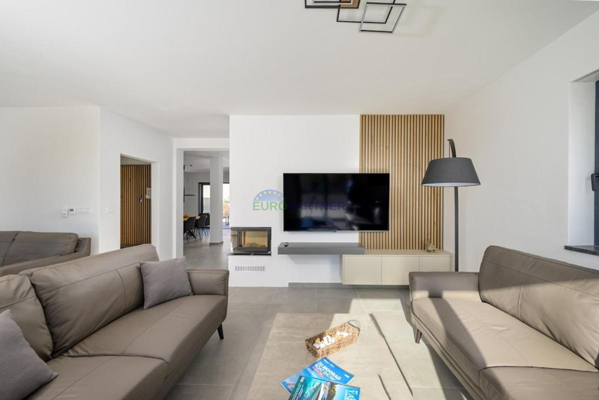 Istria, Kanfanar, villa di lusso con piscina