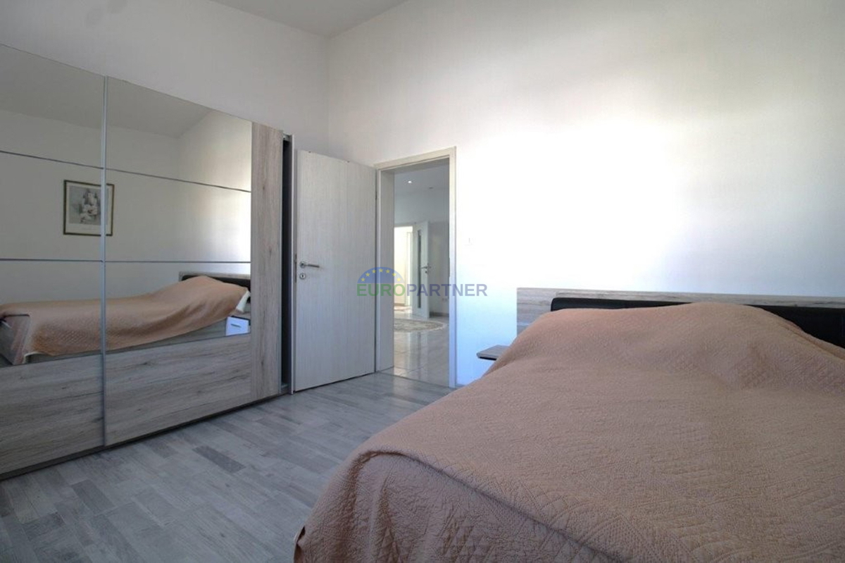 Villetta mediterranea con piscina, a 7 km da Parenzo