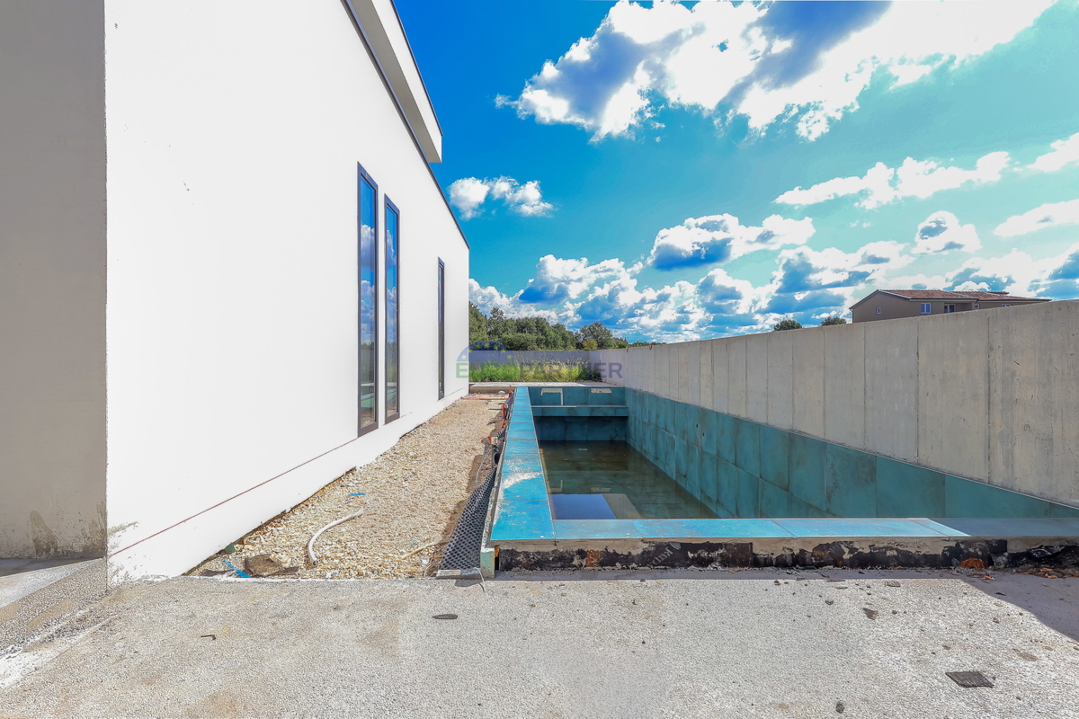 Villa moderna a Poreč, Istria