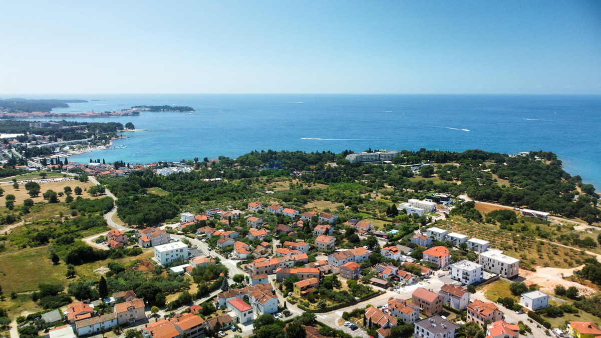 Casa con 2 appartamenti a 200 m dal mare, Poreč