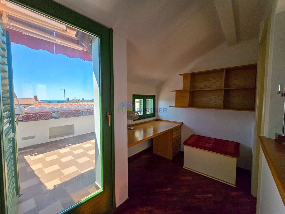 Casa con 2 appartamenti a 200 m dal mare, Poreč