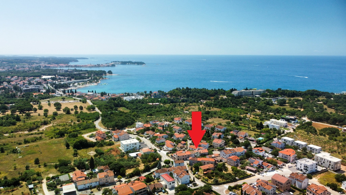 Casa con 2 appartamenti a 200 m dal mare, Poreč