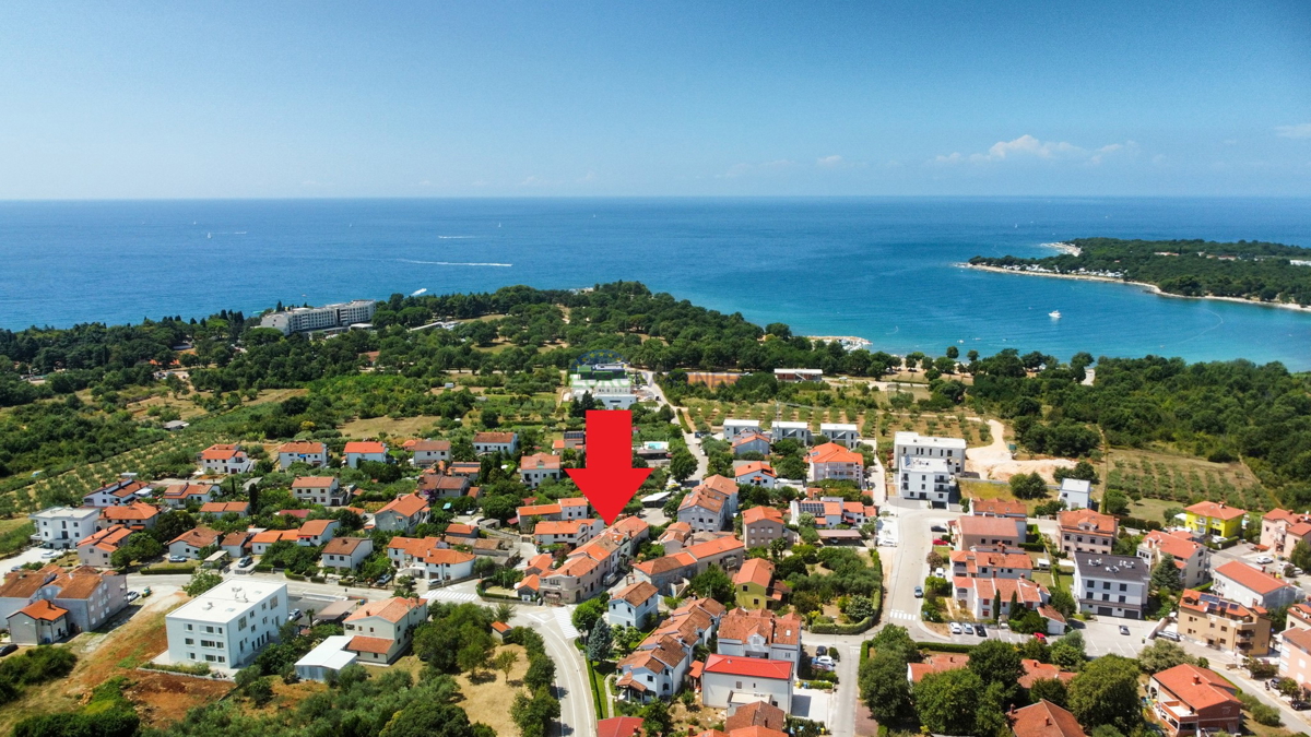 Casa con 2 appartamenti a 200 m dal mare, Poreč