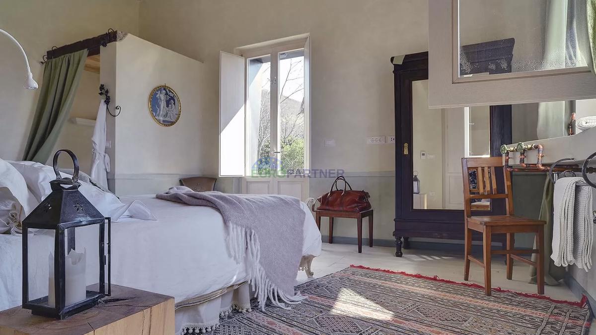 Istria, Tenuta esclusiva nel cuore di Grožnjan – completa privacy e posizione unica