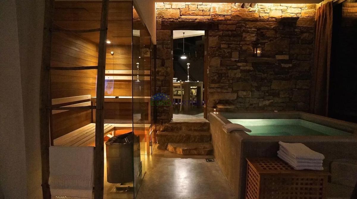 Istria, Tenuta esclusiva nel cuore di Grožnjan – completa privacy e posizione unica