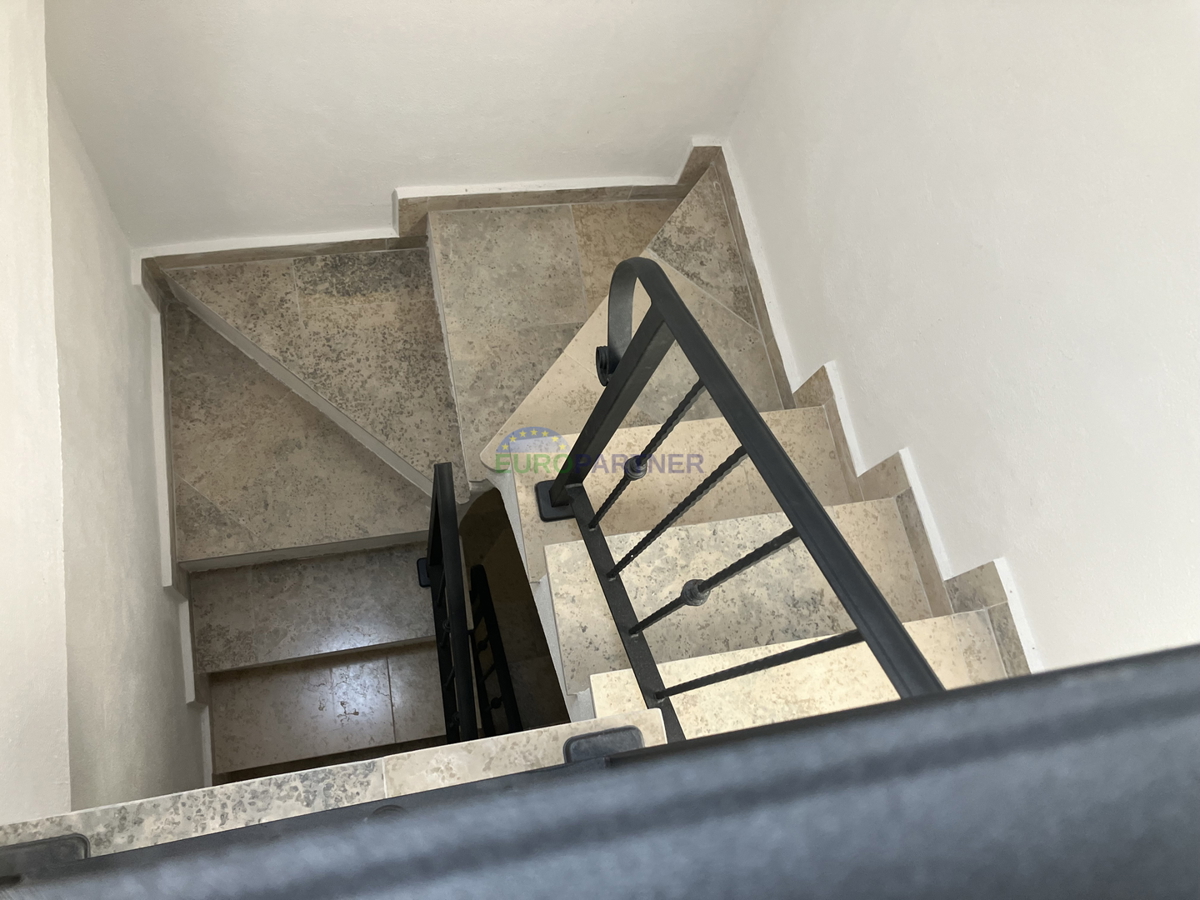 Istra, Tar, splendida casa in pietra con piscina