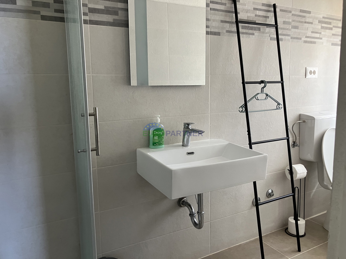 Istra, Tar, splendida casa in pietra con piscina