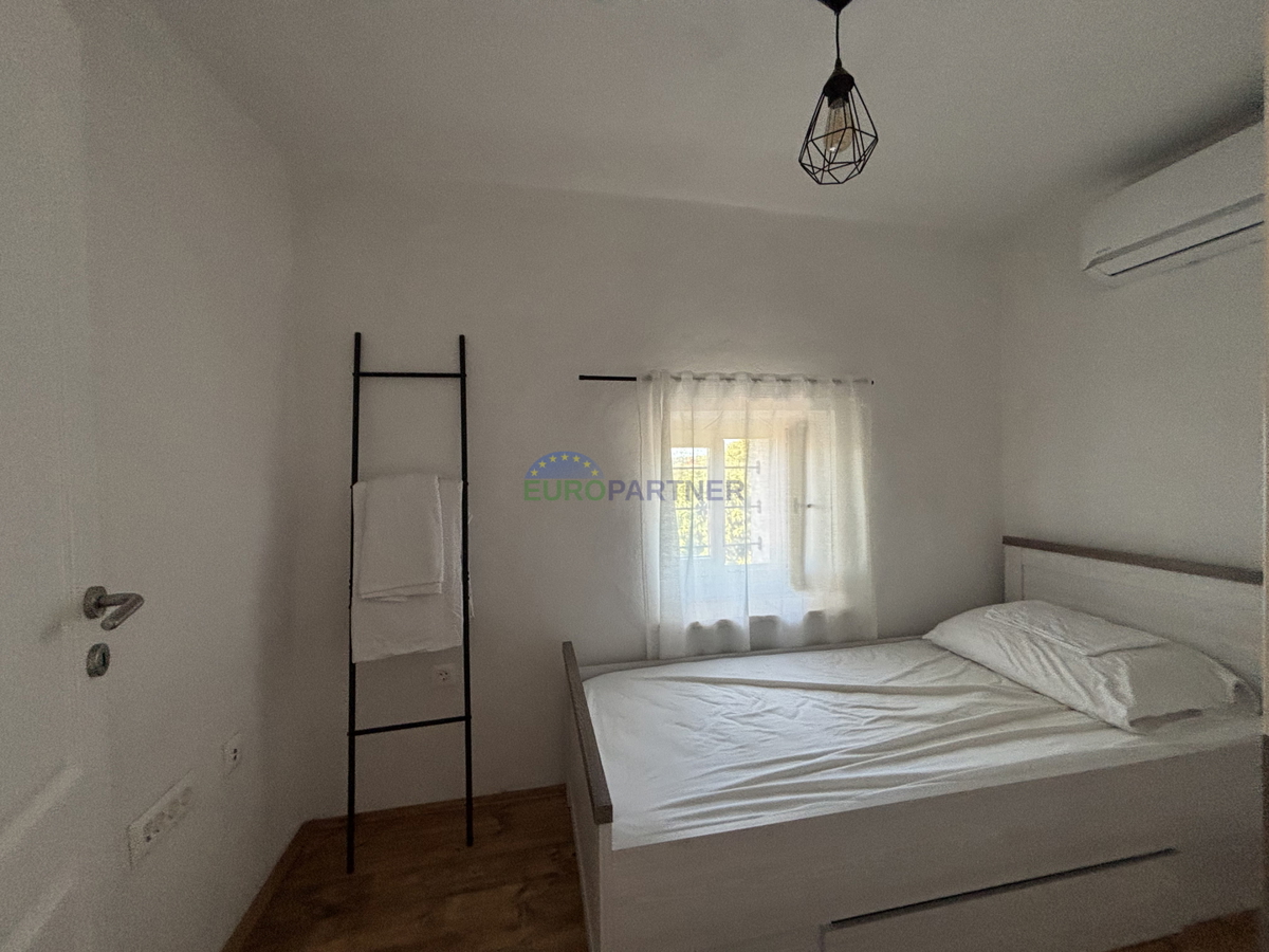 Istra, Tar, splendida casa in pietra con piscina