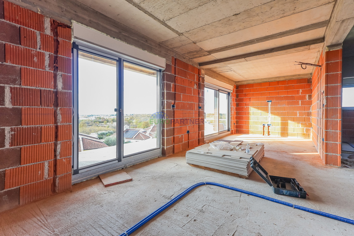 Appartamento con vista mare, nuova costruzione, Parenzo, Istria