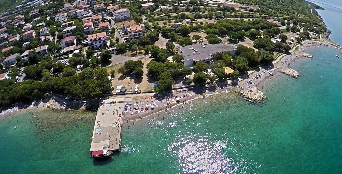 Terreno con vista panoramica sul mare vicino a N.Vinodolski