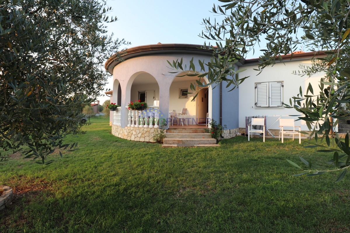 Zona di Visignano - casa a un piano con 3 camere da letto e un ampio giardino