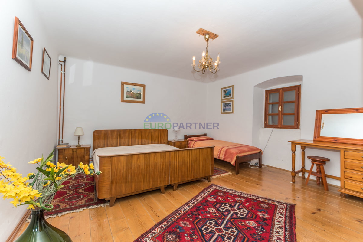 Istria, Marčana: Casa in pietra con piscina e ampio cortile