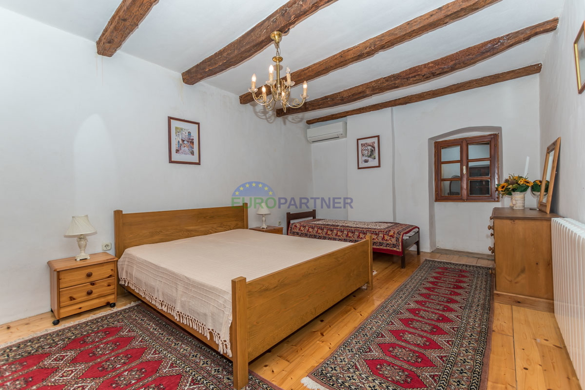 Istria, Marčana: Casa in pietra con piscina e ampio cortile